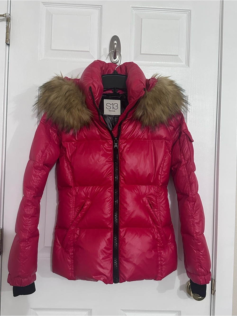 S13 Kylie Women's Gloss Red Puffer Jacket with Faux Fur Hood x-small